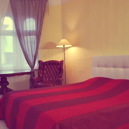 Rooms Latberry *